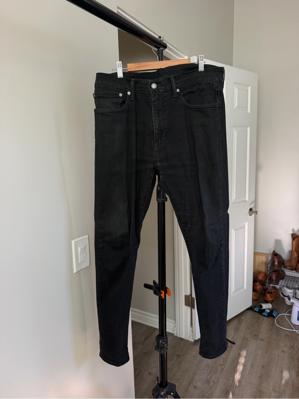 Men’s Levi jeans